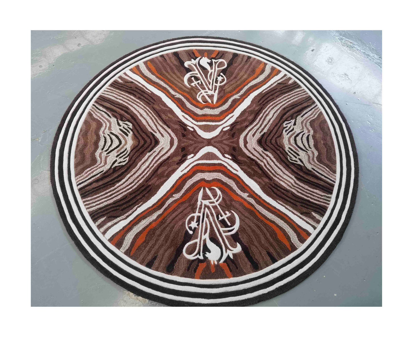 custom round rug
